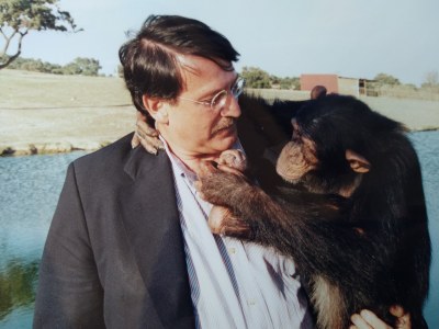 Joaquín Araujo en apoyo a la Ley de grandes simios